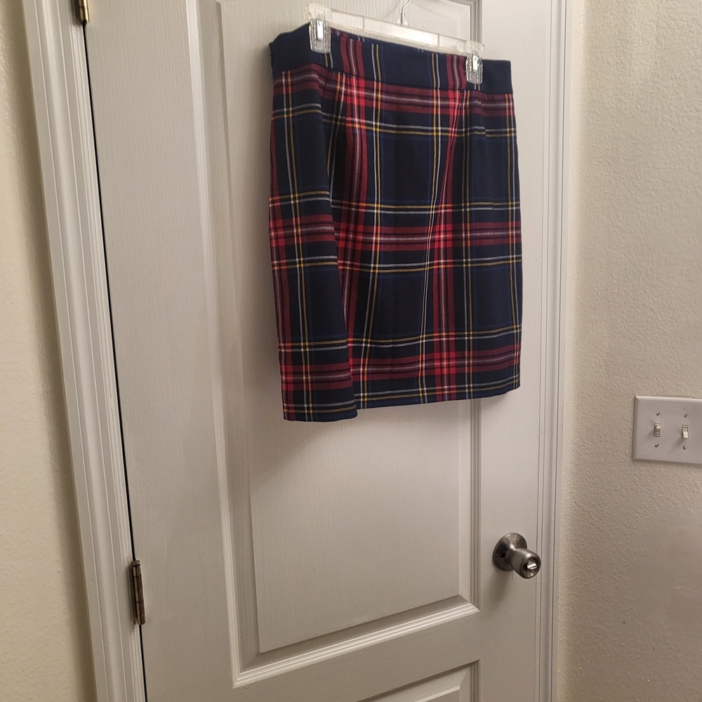 Talbots Navy Plaid Mini Skirt with Red & Yellow Stripes - Picture 4 of 10